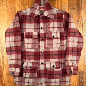 Vintage 1970s regent mackinaw jacket buffalo plaid buttoned shirt